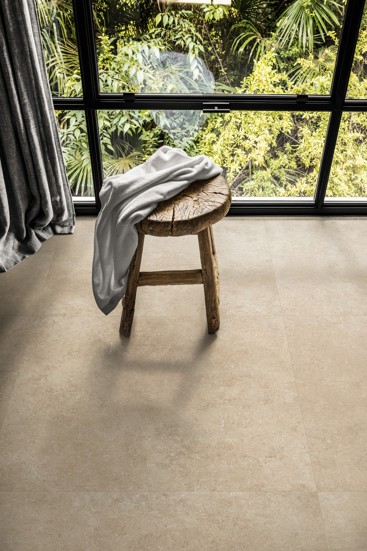 Marazzi Mystone Limestone 017.jpg