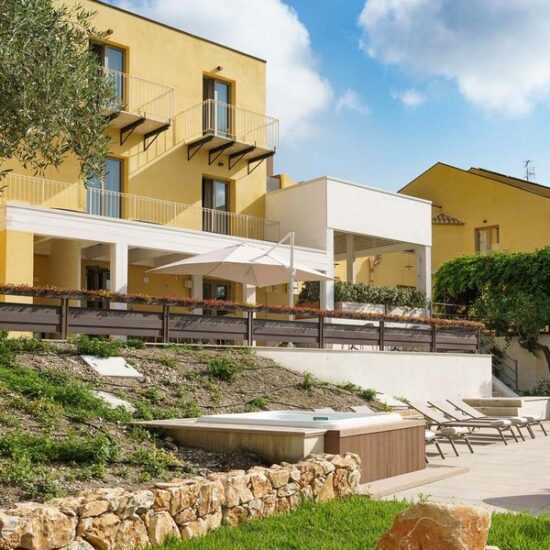 Country Hotel Luna del Raccolto din Valderice