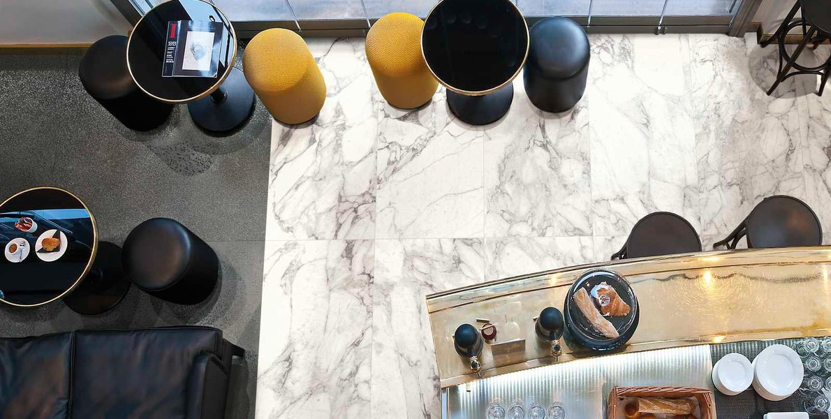 Decorarea cu marmură este una din tendințele cele mai moderne în designul interior.