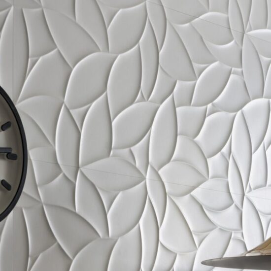 The beauty of ceramic wall tiles in the large 40x120 size