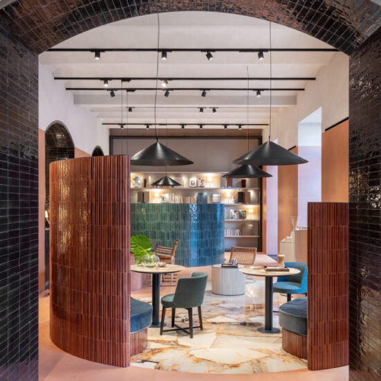 showroom roma 04.jpg