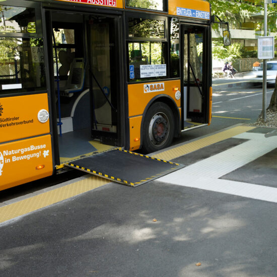 marazzi bus stop 003.jpg
