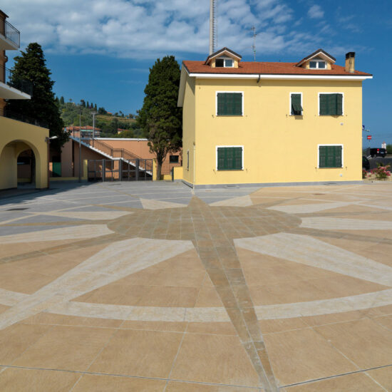 marazzi piazza di borgo prino 003.jpg